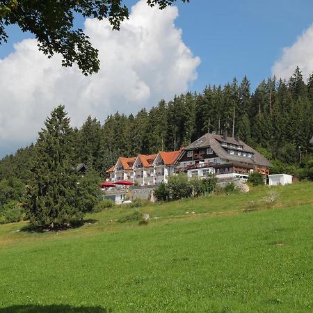 Jufa Hotel Schwarzwald Lenzkirch Exteriör bild